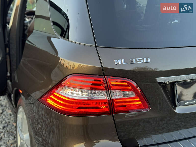 Позашляховик / Кросовер Mercedes-Benz M-Class 2012 в Бродах