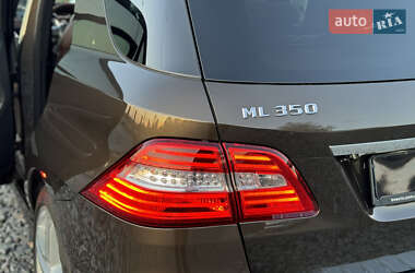 Внедорожник / Кроссовер Mercedes-Benz M-Class 2013 в 