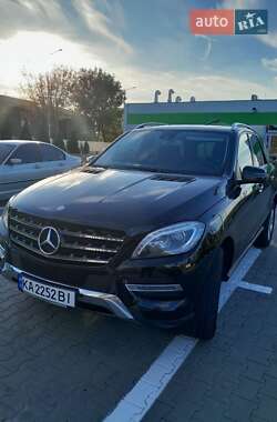 Внедорожник / Кроссовер Mercedes-Benz M-Class 2013 в Киеве