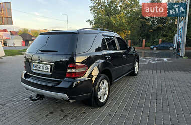 Позашляховик / Кросовер Mercedes-Benz M-Class 2008 в Володимир-Волинському