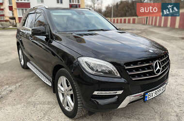 Позашляховик / Кросовер Mercedes-Benz M-Class 2013 в Кам'янець-Подільському