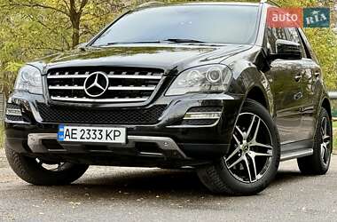 Mercedes-Benz M-Class 2011