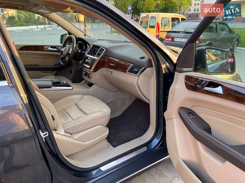 Позашляховик / Кросовер Mercedes-Benz M-Class 2013 в Галичі фото 8 Позашляховик / Кросовер Mercedes-Benz M-Class 2013 в Галичі