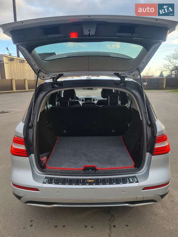 Позашляховик / Кросовер Mercedes-Benz M-Class 2011 в Рожнятові фото 5 Позашляховик / Кросовер Mercedes-Benz M-Class 2011 в Рожнятові