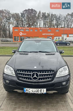 Mercedes-Benz M-Class 2007 Mercedes-Benz M-Class 2007