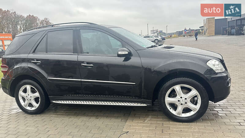 Позашляховик / Кросовер Mercedes-Benz M-Class 2007 в Луцьку