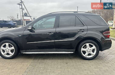Внедорожник / Кроссовер Mercedes-Benz M-Class 2007 в 