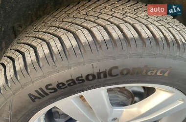 Позашляховик / Кросовер Mercedes-Benz M-Class 2013 в 