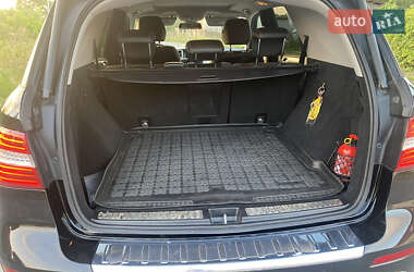 Позашляховик / Кросовер Mercedes-Benz M-Class 2013 в 