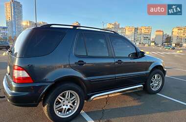 Позашляховик / Кросовер Mercedes-Benz M-Class 2002 в Києві