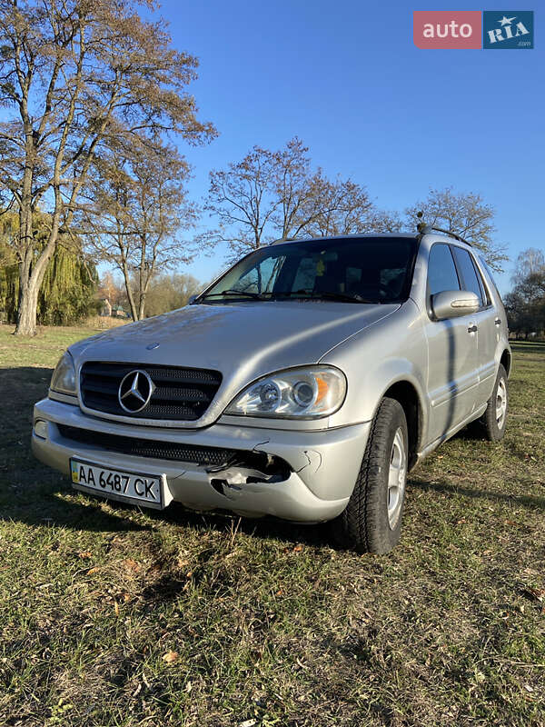 Внедорожник / Кроссовер Mercedes-Benz M-Class 2003 в Белой Церкви