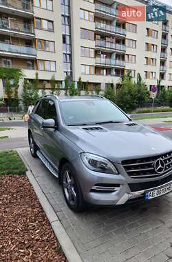 Mercedes-Benz M-Class 2014