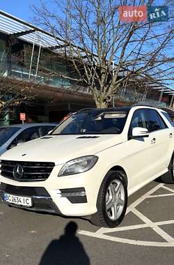 Mercedes-Benz M-Class 2015 Mercedes-Benz M-Class 2015