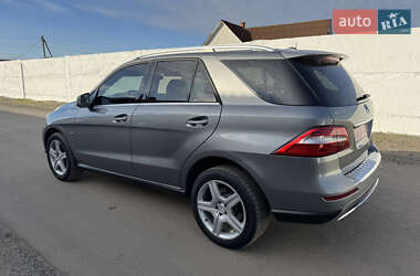 Позашляховик / Кросовер Mercedes-Benz M-Class 2012 в Ковелі