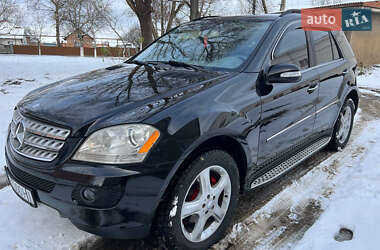 Внедорожник / Кроссовер Mercedes-Benz M-Class 2008 в Черновцах