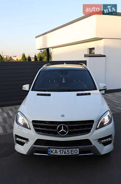 Mercedes-Benz M-Class 2012 Mercedes-Benz M-Class 2012