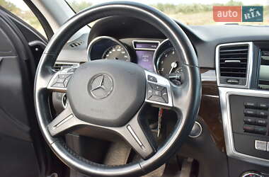 Внедорожник / Кроссовер Mercedes-Benz M-Class 2014 в Херсоне