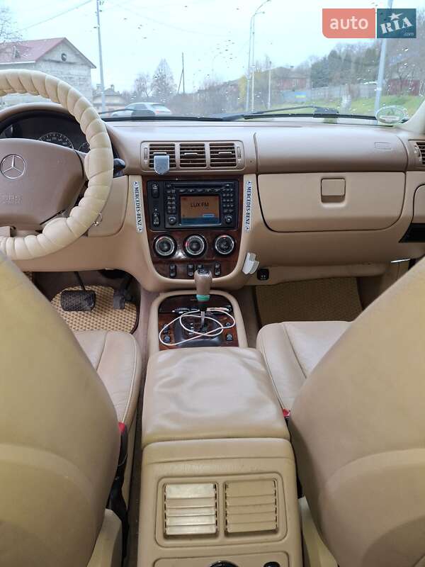 Позашляховик / Кросовер Mercedes-Benz M-Class 2002 в Миколаєві