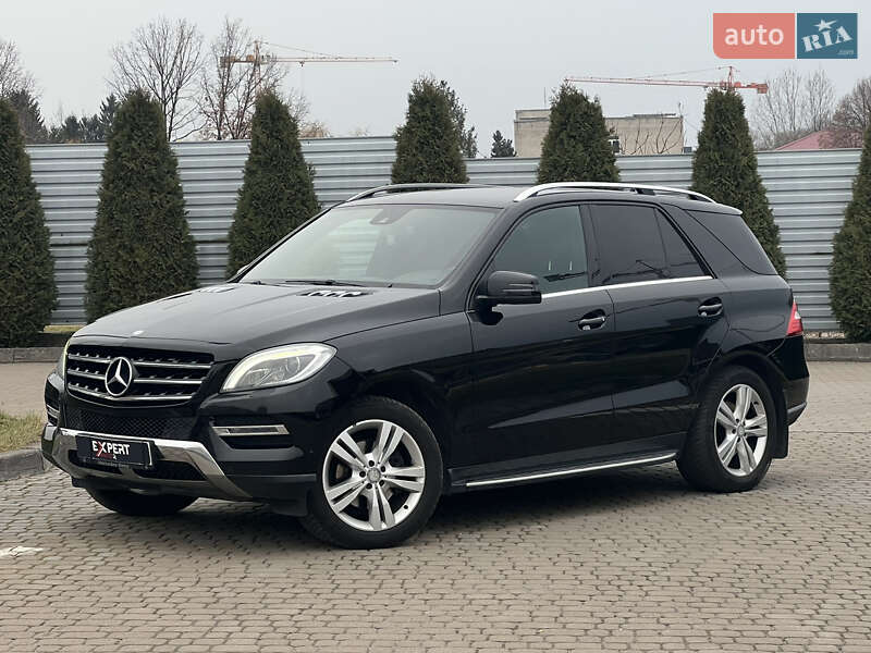 Внедорожник / Кроссовер Mercedes-Benz M-Class 2013 в 