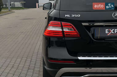 Внедорожник / Кроссовер Mercedes-Benz M-Class 2013 в 