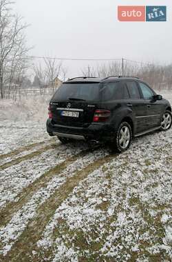 Позашляховик / Кросовер Mercedes-Benz M-Class 2008 в Рокитному