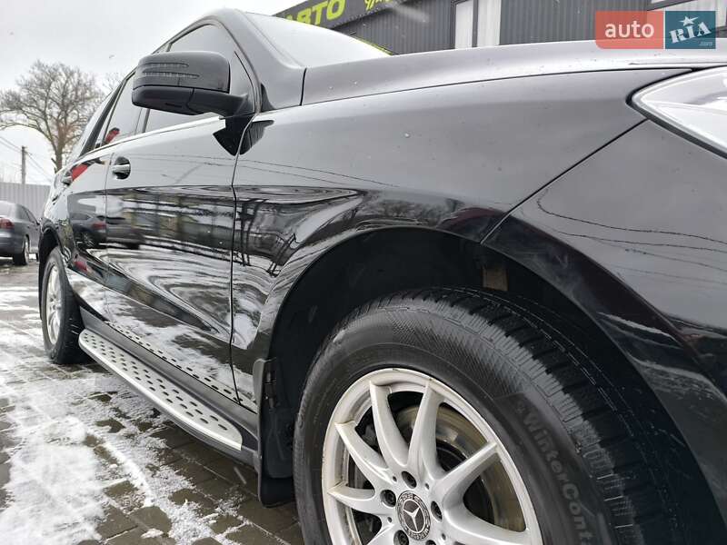 Внедорожник / Кроссовер Mercedes-Benz M-Class 2013 в Киеве