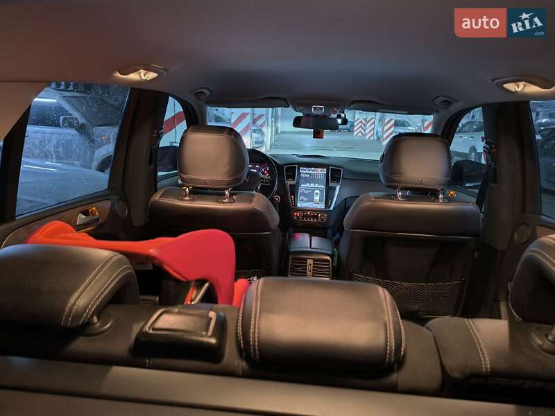 Внедорожник / Кроссовер Mercedes-Benz M-Class 2013 в Киеве