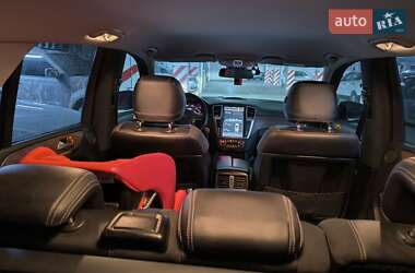 Позашляховик / Кросовер Mercedes-Benz M-Class 2013 в 