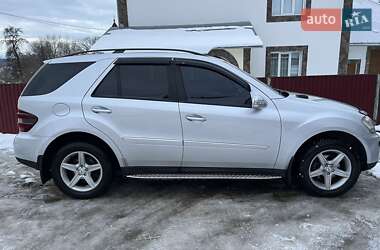 Внедорожник / Кроссовер Mercedes-Benz M-Class 2006 в 