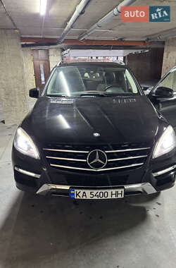 Внедорожник / Кроссовер Mercedes-Benz M-Class 2013 в 