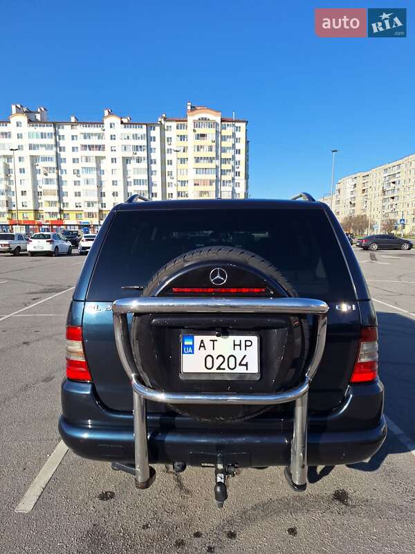 Внедорожник / Кроссовер Mercedes-Benz M-Class 2001 в Ивано-Франковске