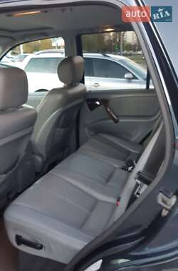 Внедорожник / Кроссовер Mercedes-Benz M-Class 2001 в 