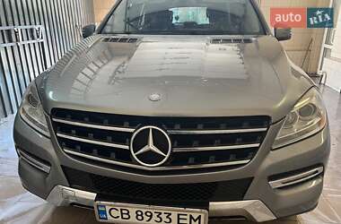 Mercedes-Benz M-Class 2012 Mercedes-Benz M-Class 2012