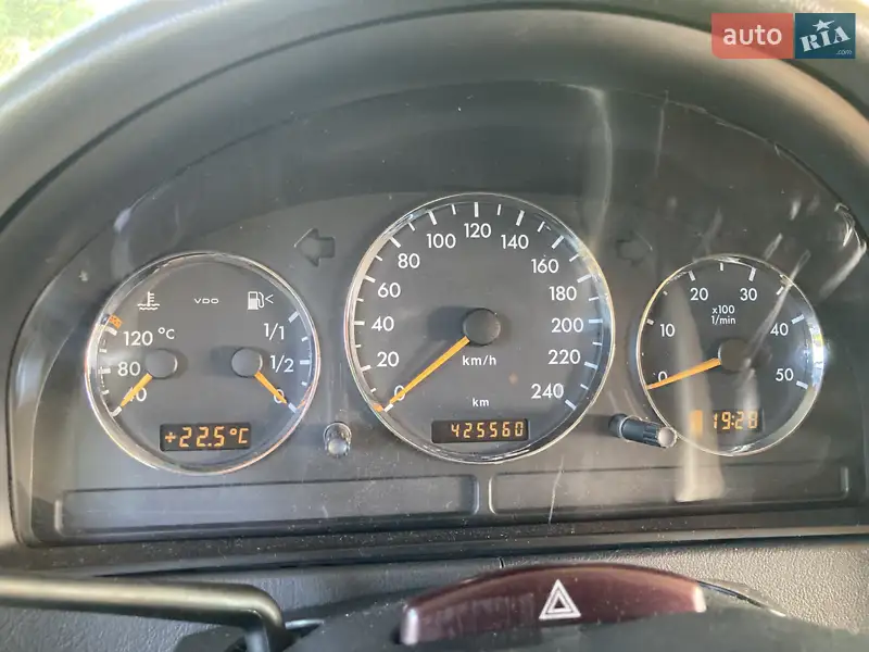 Mercedes-Benz M Class 2003 VIN WDC1631131A420955 фото оголошення 5 з 45