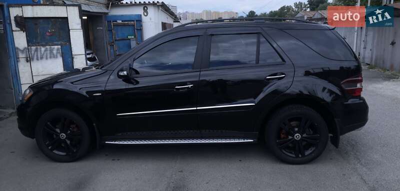 Внедорожник / Кроссовер Mercedes-Benz M-Class 2008 в Киеве