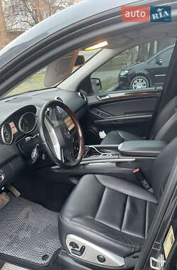 Внедорожник / Кроссовер Mercedes-Benz M-Class 2011 в 