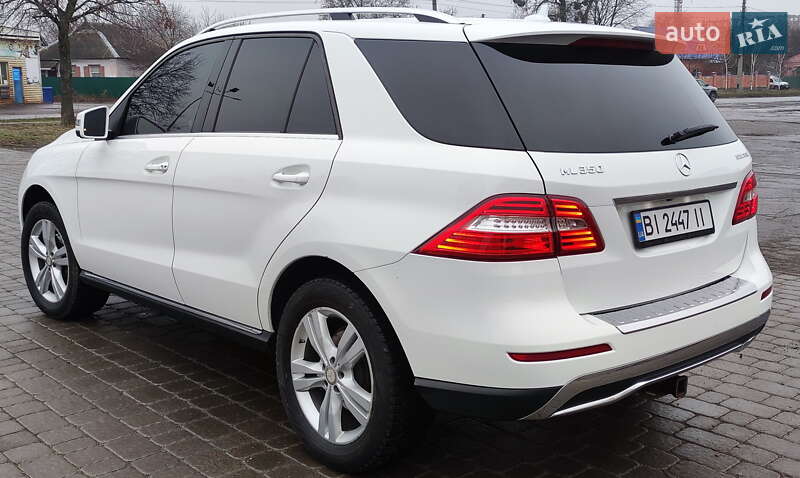 Позашляховик / Кросовер Mercedes-Benz M-Class 2014 в Полтаві
