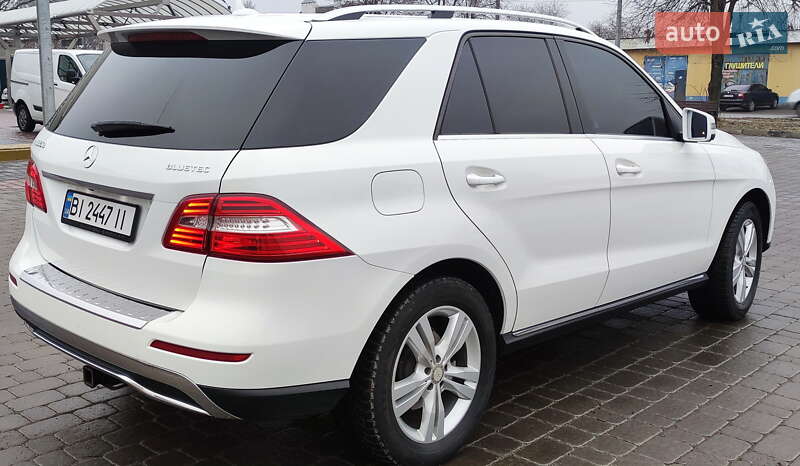 Позашляховик / Кросовер Mercedes-Benz M-Class 2014 в Полтаві