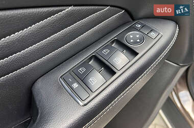 Внедорожник / Кроссовер Mercedes-Benz M-Class 2013 в 