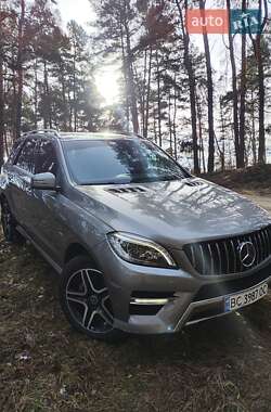 Позашляховик / Кросовер Mercedes-Benz M-Class 2012 в Львові