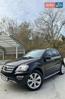Внедорожник / Кроссовер Mercedes-Benz M-Class 2010 в 