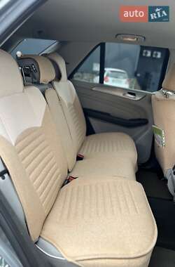 Внедорожник / Кроссовер Mercedes-Benz M-Class 2013 в 