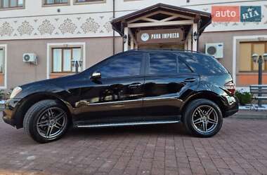 Позашляховик / Кросовер Mercedes-Benz M-Class 2006 в Стрию