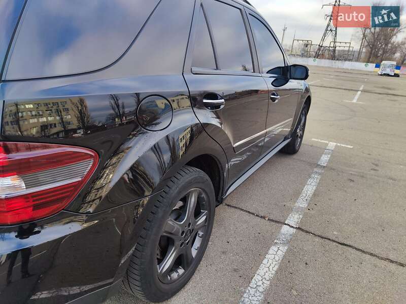 Внедорожник / Кроссовер Mercedes-Benz M-Class 2008 в Киеве