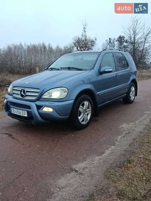 Позашляховик / Кросовер Mercedes-Benz M-Class 2005 в Ічні