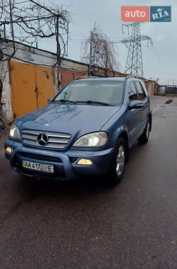 Позашляховик / Кросовер Mercedes-Benz M-Class 2004 в Києві