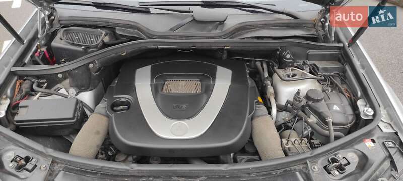Внедорожник / Кроссовер Mercedes-Benz M-Class 2006 в Киеве