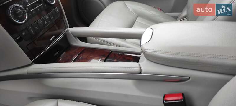 Внедорожник / Кроссовер Mercedes-Benz M-Class 2006 в Киеве
