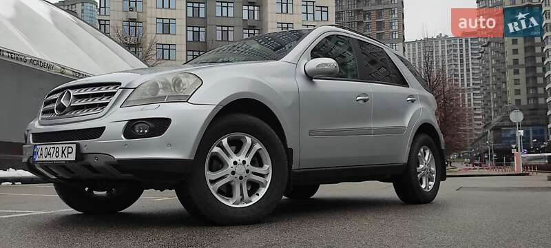 Внедорожник / Кроссовер Mercedes-Benz M-Class 2006 в Киеве