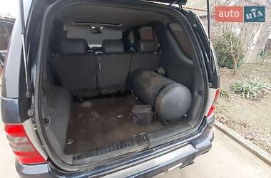Позашляховик / Кросовер Mercedes-Benz M-Class 1999 в 